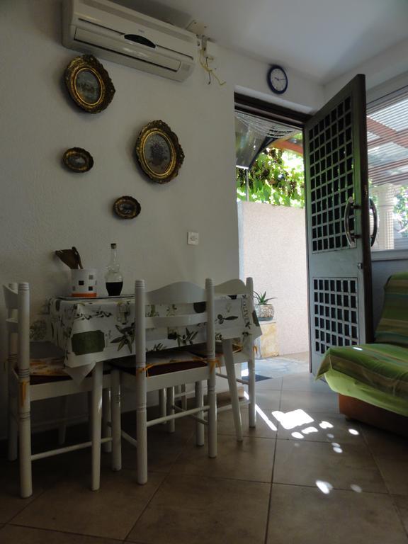 Apartments Babaja Trogir Exterior foto