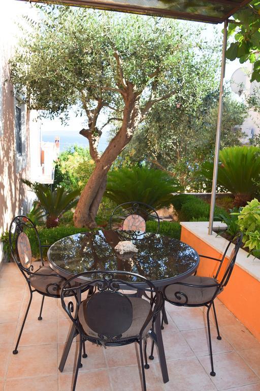 Apartments Babaja Trogir Exterior foto